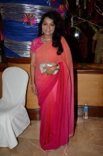 at IMC Ladies Night shopping fair in Taj President, Mumbai on 17th Oct 2012 (20).JPG